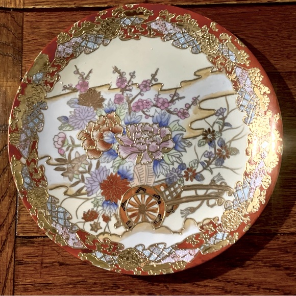 Vintage Beautiful Hand Painted Porcelain Imari Decorative Japenese Plate Gold - Picture 5 of 5
